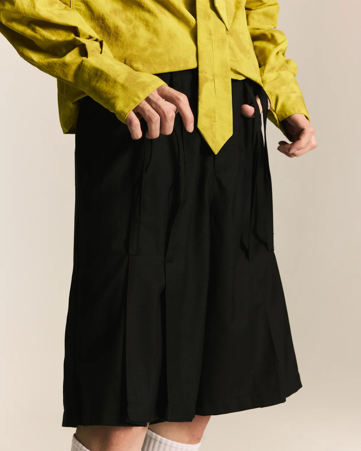 Pleated Skirt Pants Black