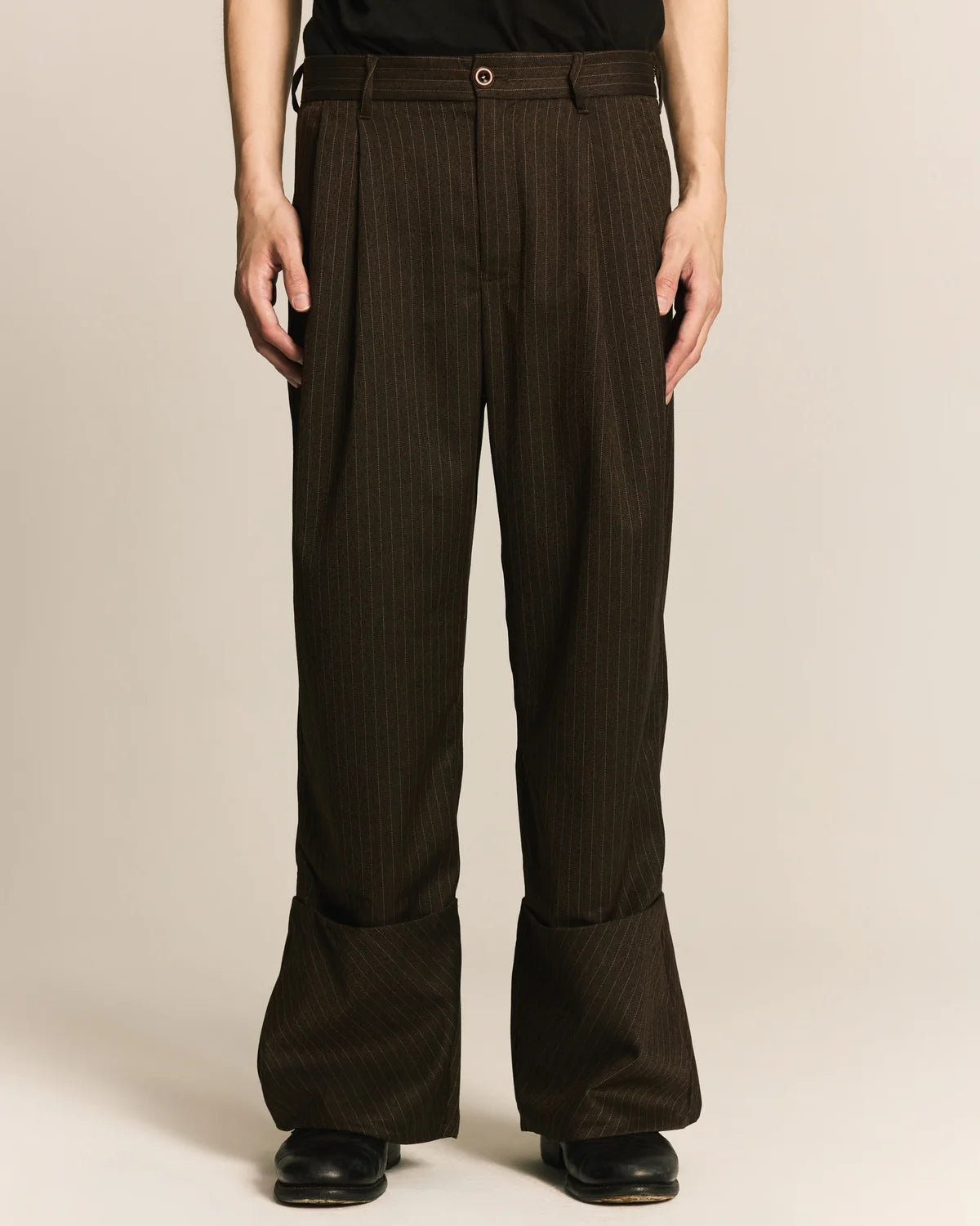 Folded  Pleat Trousers Brown