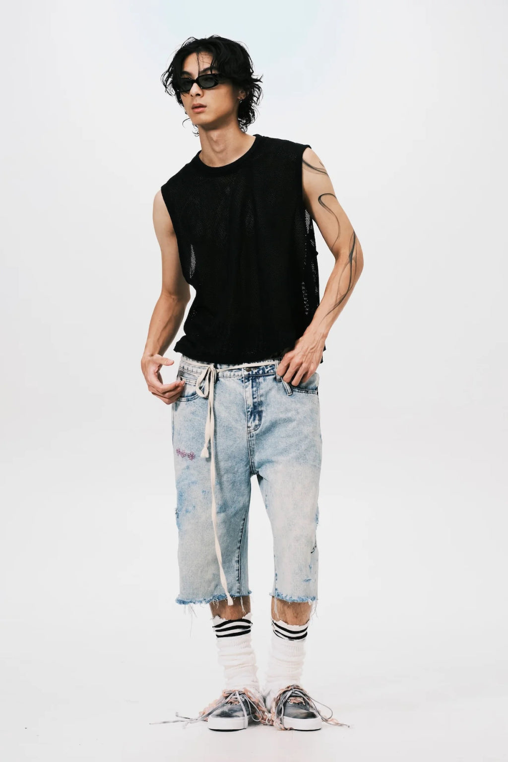 SKETCH DENIM SHORTS  LIGHT BLUE