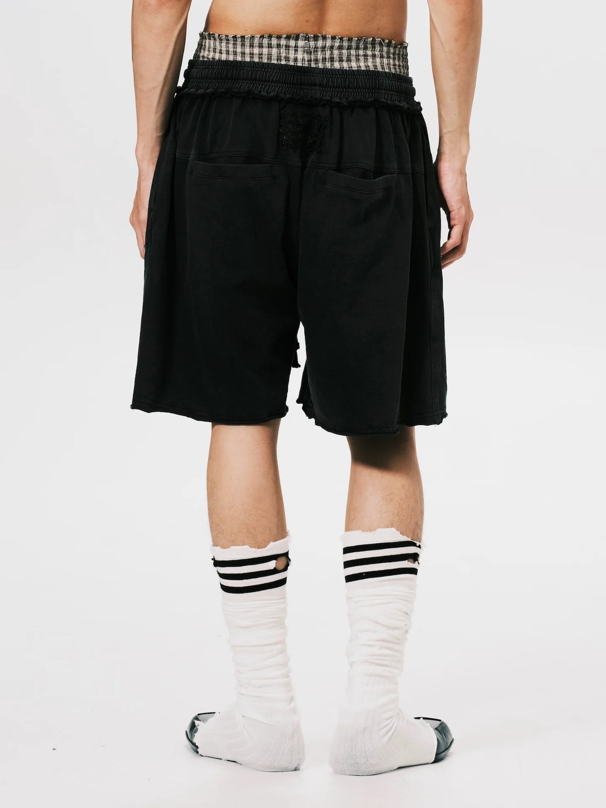 WASHED SWEAT SHORTS BLACK