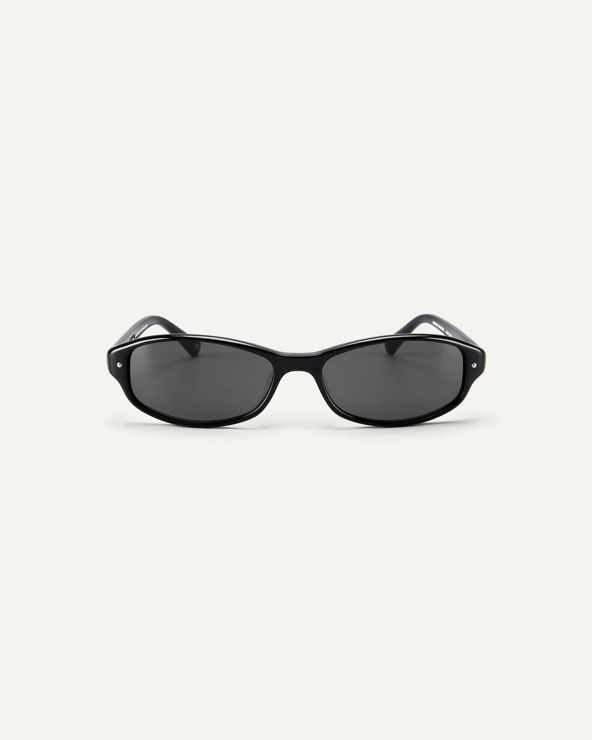 Coco Black & Black Lens
