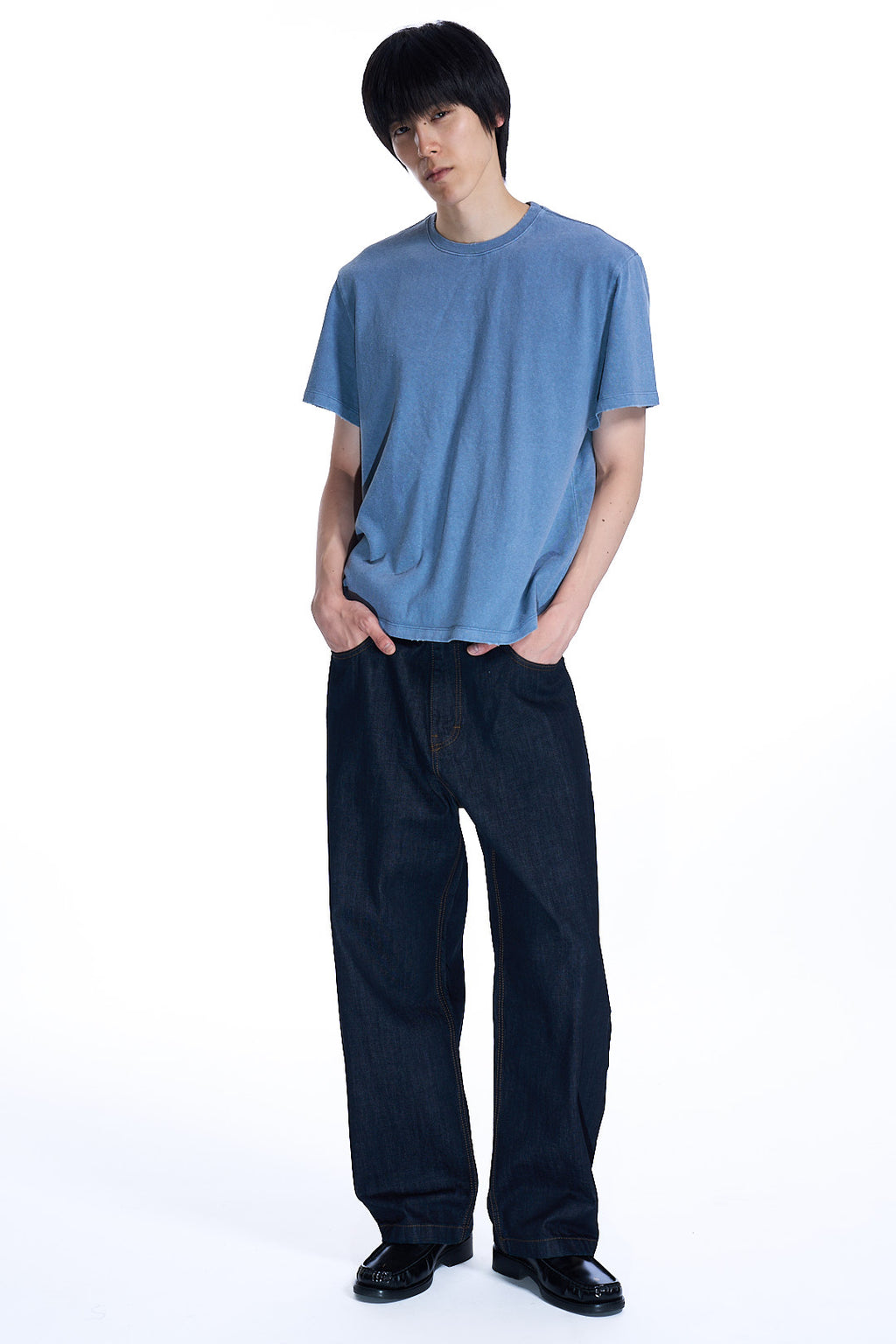 DAMAGED COLOR DYED CROP
T-SHIRT WASHED BLUE