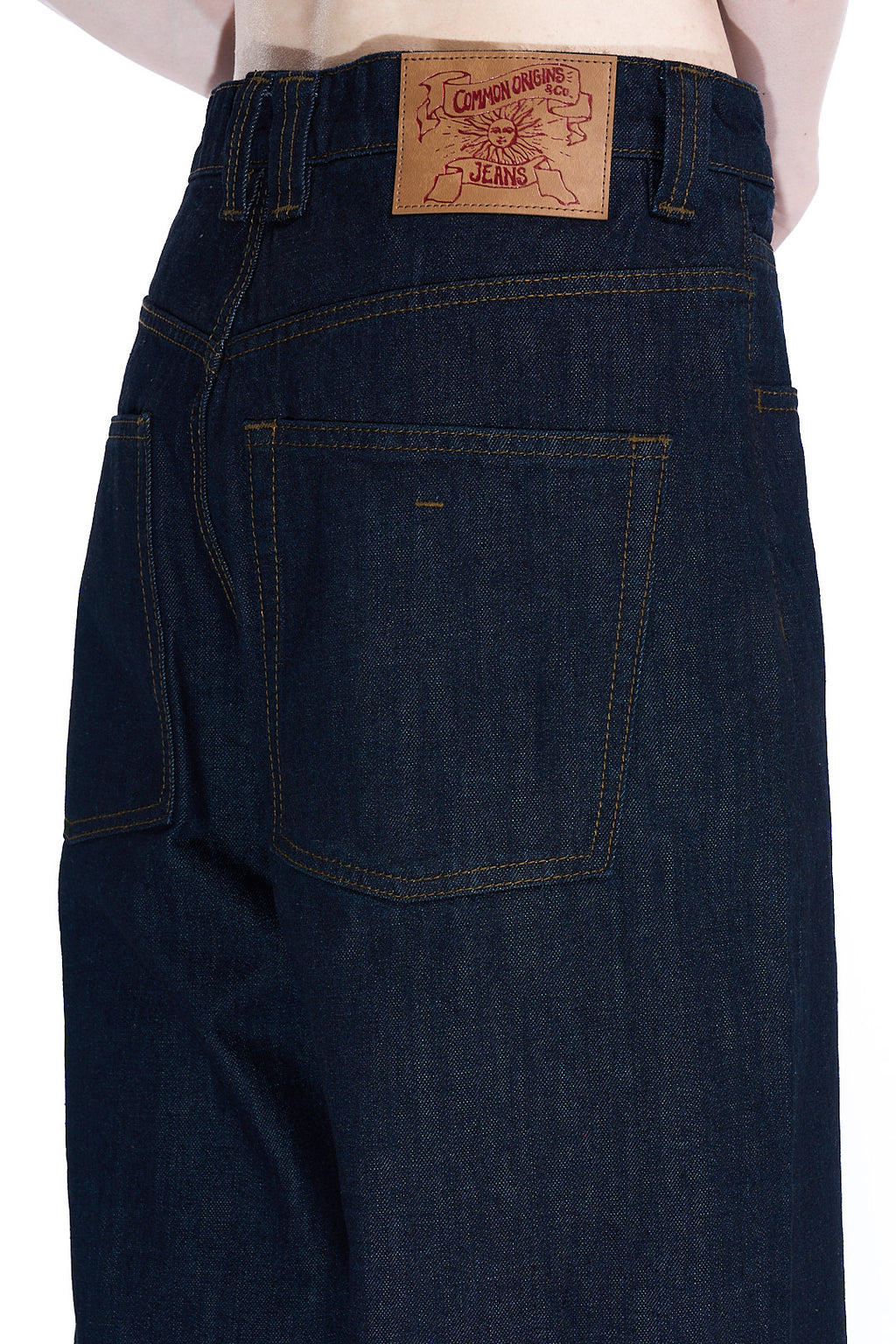 INDIGO BLUE WASHED BAGGY
FIT JEANS  INDIGO