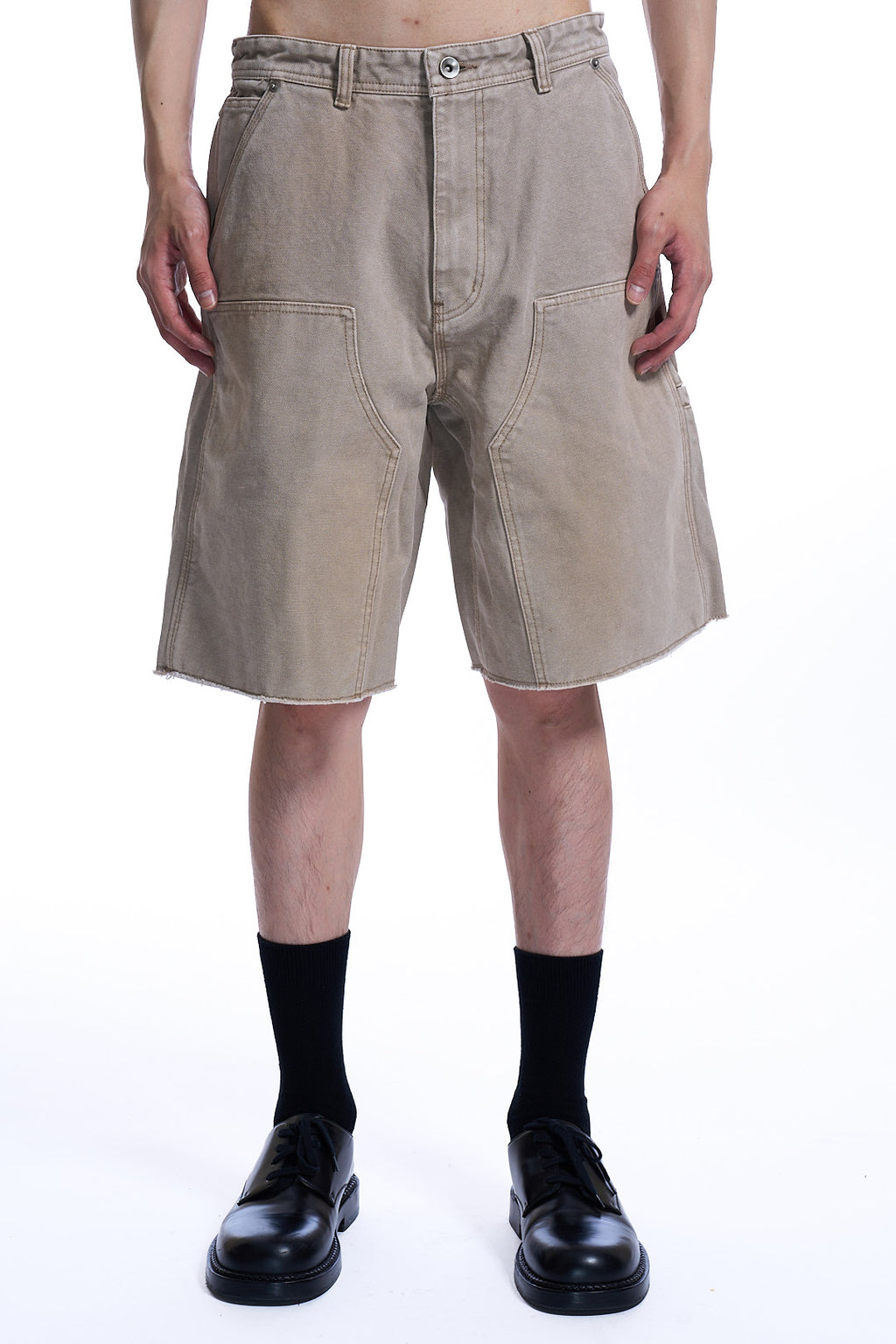 OVER DYED BERMUDA DOUBLE
KNEE PANTS WASHED BEIGE