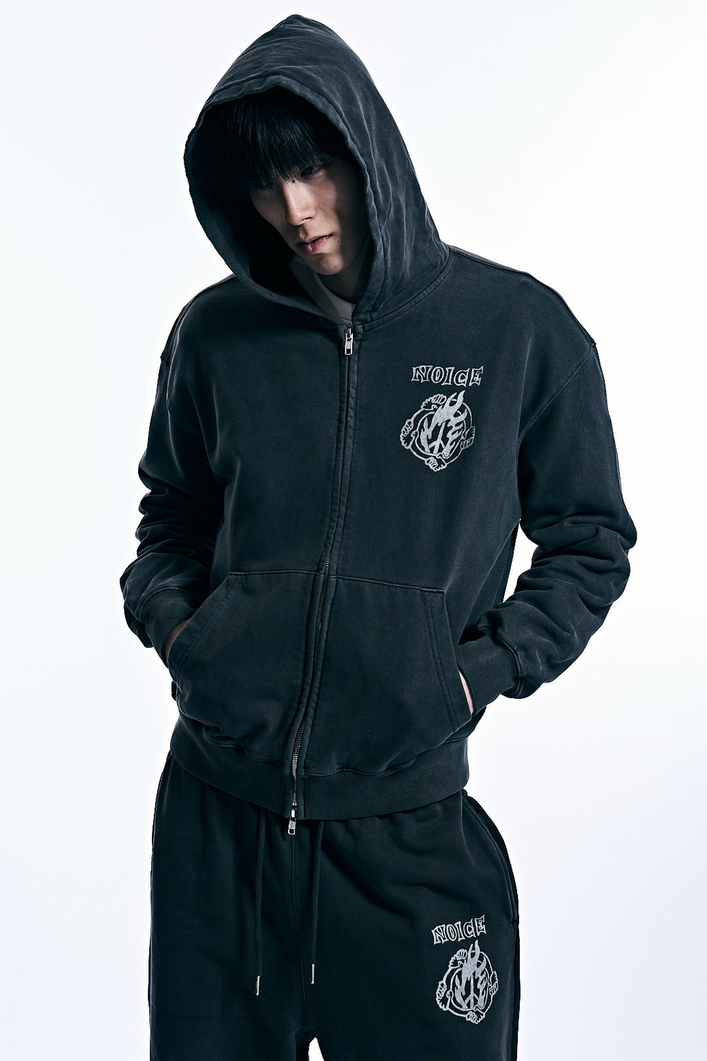 NOICE X VERDY DYED ZIP HOODIE  CHARCOAL