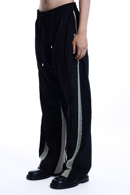 Curvy nylon pants Black